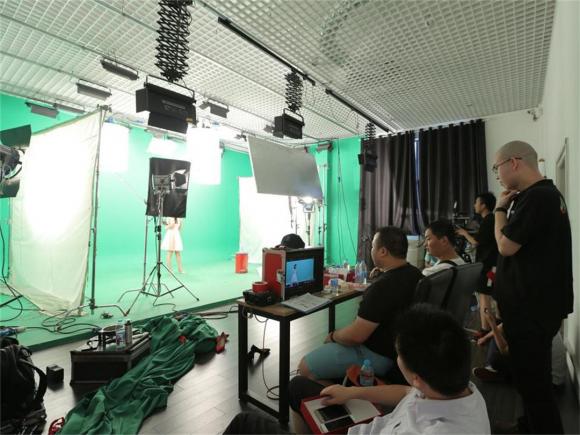 哪划算TVC广告(拍摄花絮)